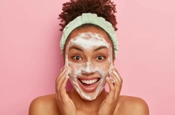 10 Reasons to Use a Sheet Mask