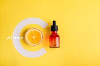 Can Vitamin C and HA Be Used Together Safely?
