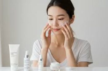 Mastering Skincare Layering: Customize Your Routine for Maximum Results Mastering Skincare Layering: Customize Your Routine for Maximum Results