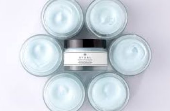 Hyaluronic Acid: The Ultimate Skincare Hydrator for Radiant Skin Hyaluronic Acid: The Ultimate Skincare Hydrator for Radiant Skin