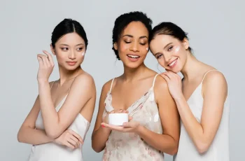 The Power of Hyaluronic Acid: Deep Hydration and Youthful Skin The Power of Hyaluronic Acid: Deep Hydration and Youthful Skin